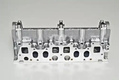 цилиндрова глава AMC 908064