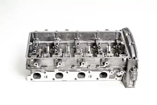 цилиндрова глава AMC 908266