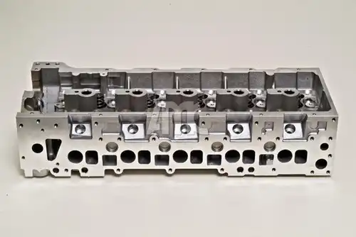 цилиндрова глава AMC 908678