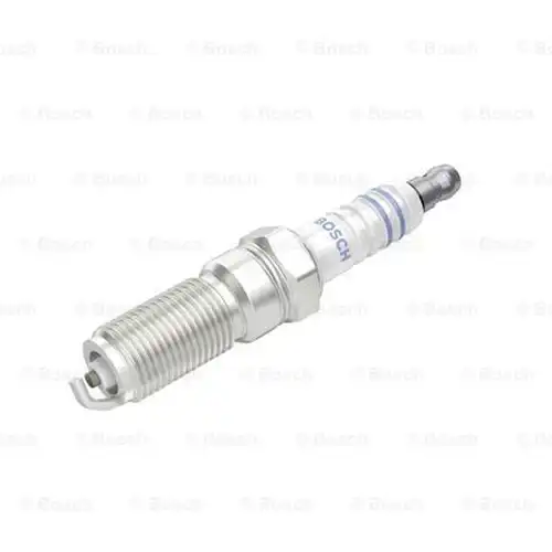 запалителна свещ BOSCH 0 242 235 657