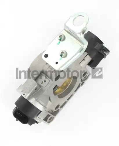 корпус на дроселовата клапа INTERMOTOR 68235