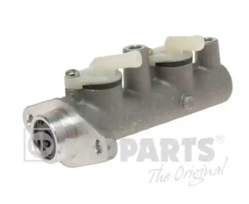 Спирачна помпа NIPPARTS J3105030