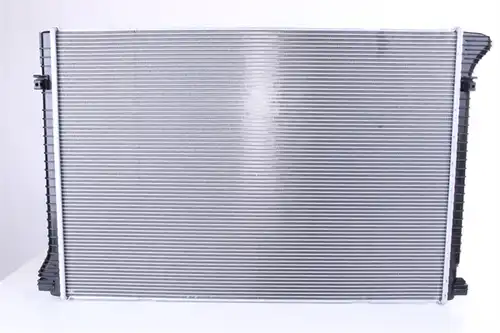 воден радиатор NISSENS 606704