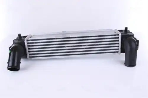 интеркулер (охладител за въздуха на турбината) NISSENS 96215
