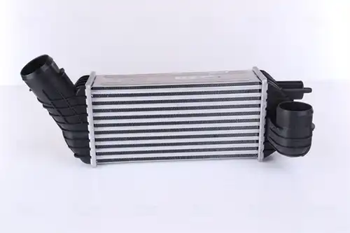 интеркулер (охладител за въздуха на турбината) NISSENS 96512