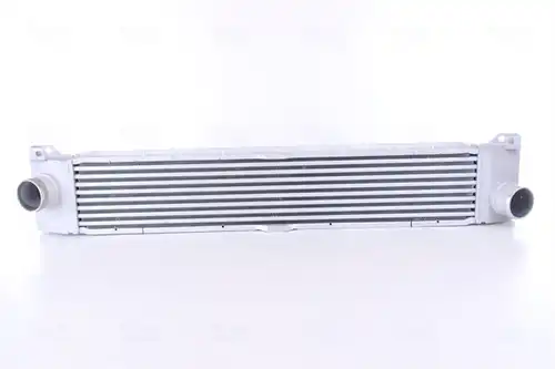 интеркулер (охладител за въздуха на турбината) NISSENS 96623