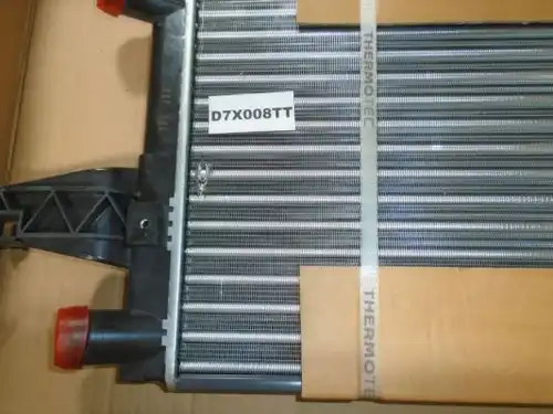 воден радиатор THERMOTEC SALE-D7X008TT
