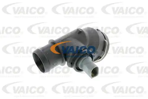 фланец за охладителната течност VAICO V10-9760