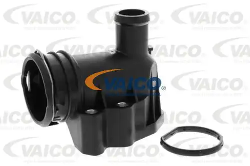 фланец за охладителната течност VAICO V30-3645