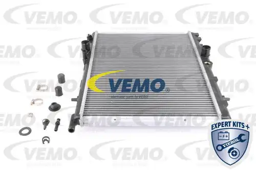 воден радиатор VEMO V22-60-0011