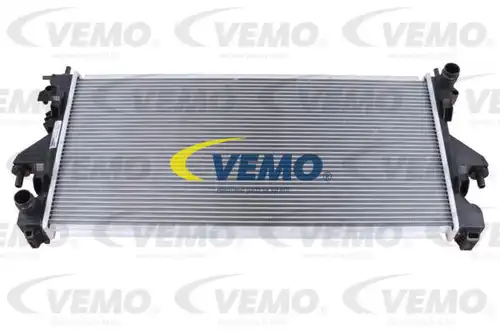 воден радиатор VEMO V22-60-0028