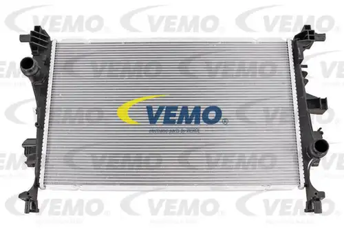 воден радиатор VEMO V24-60-0016