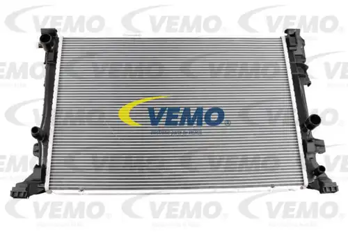 воден радиатор VEMO V30-60-0018